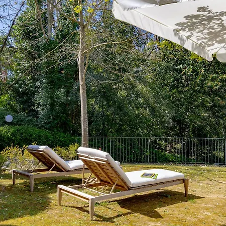Lejlighed Guesthost - Bright With Garden